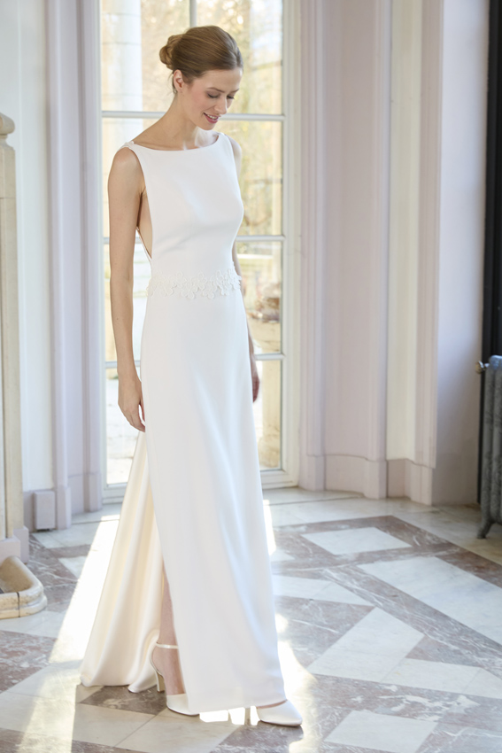 Elegante, minimalistische bruidsjurk